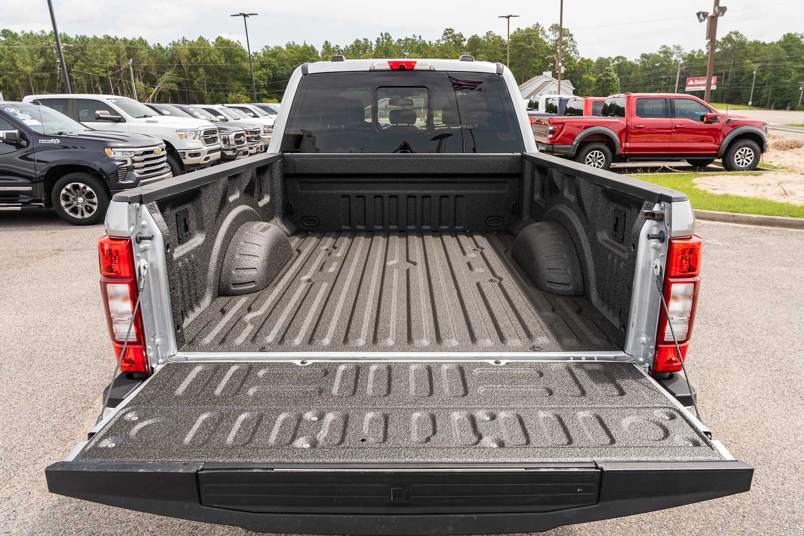Certified 2022 Ford F250 Lariat w/ Chrome Package AWD/4WD image 14