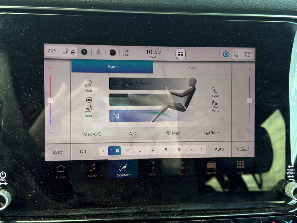 Used 2024 Jeep Wagoneer L Series II w/ Flexible Seating Group image 18