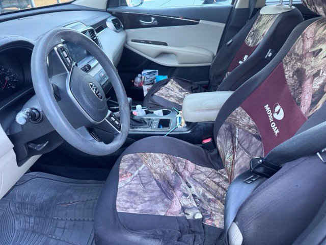 Used 2019 Kia Sorento FWD image 5