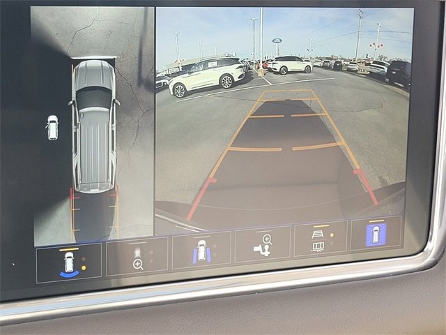 Used 2022 GMC Yukon XL Denali w/ Denali Ultimate Package image 23