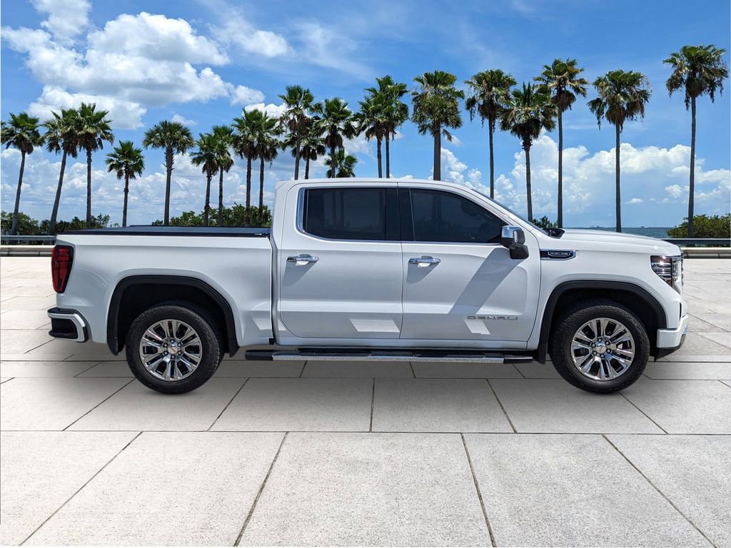 Used 2022 GMC Sierra 1500 Denali image 9