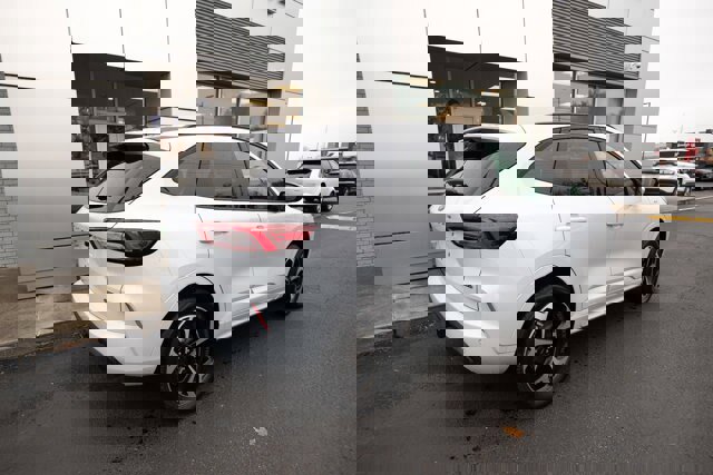 Certified 2025 Ford Escape ST-Line Elite w/ Class II Trailer Tow Package image 3