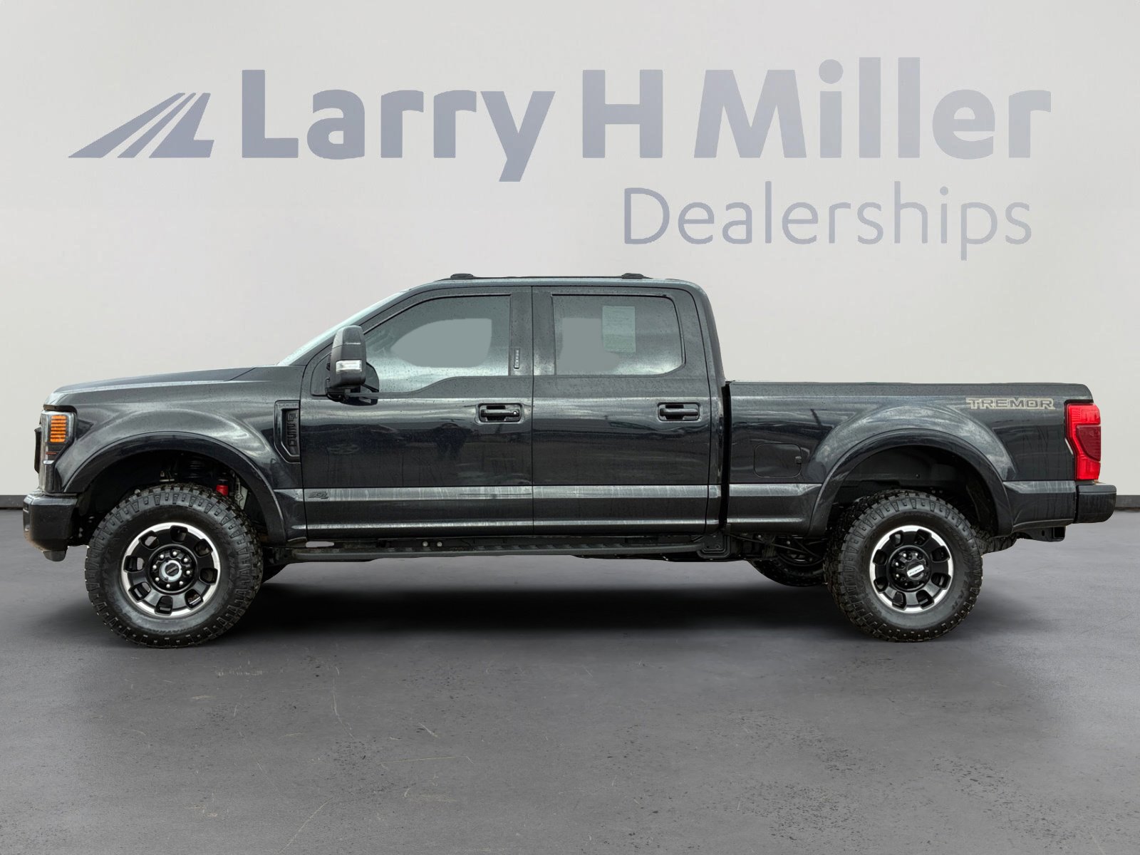 Certified 2021 Ford F250 Lariat image 2