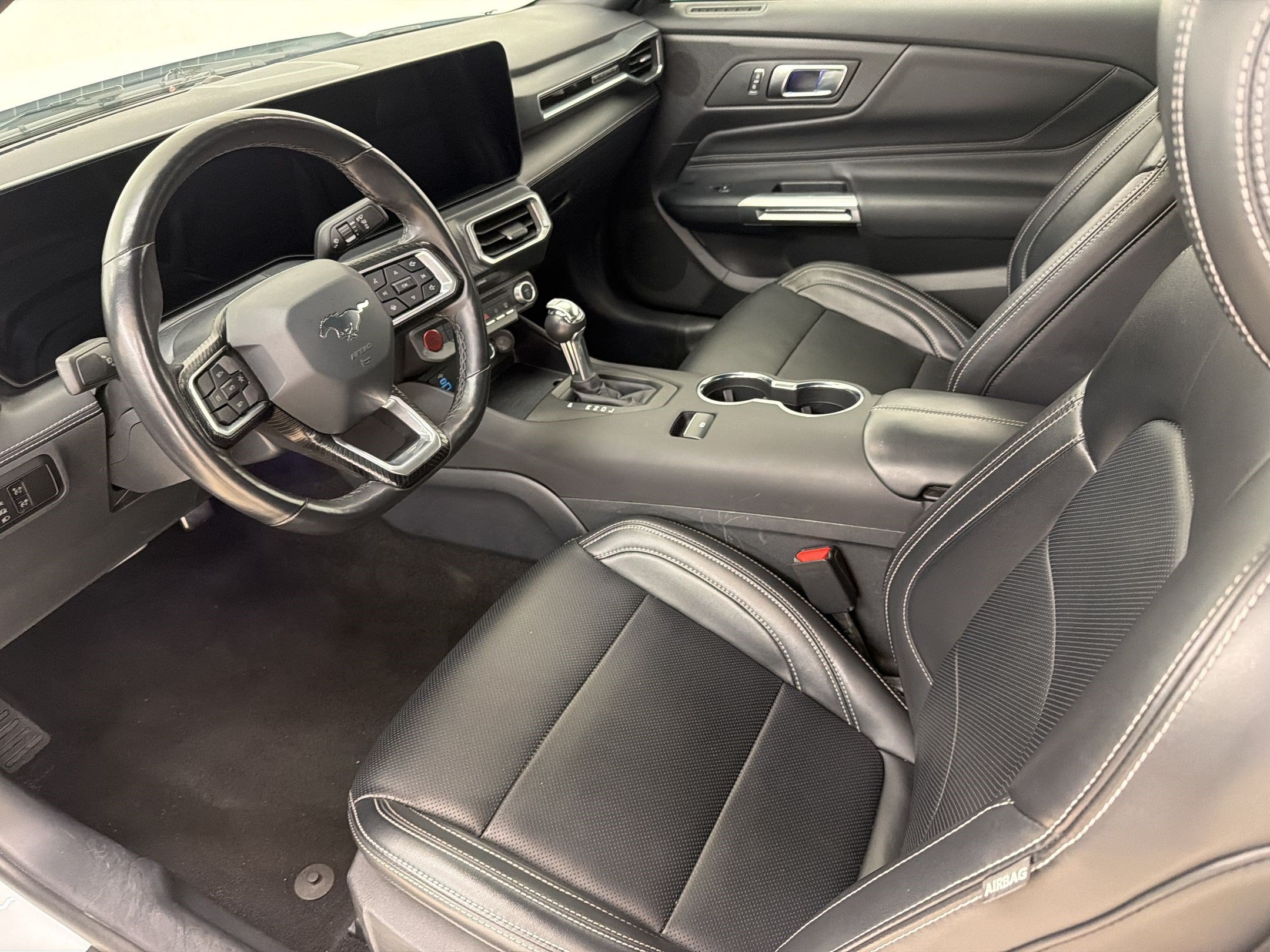 Certified 2025 Ford Mustang Premium RWD image 4