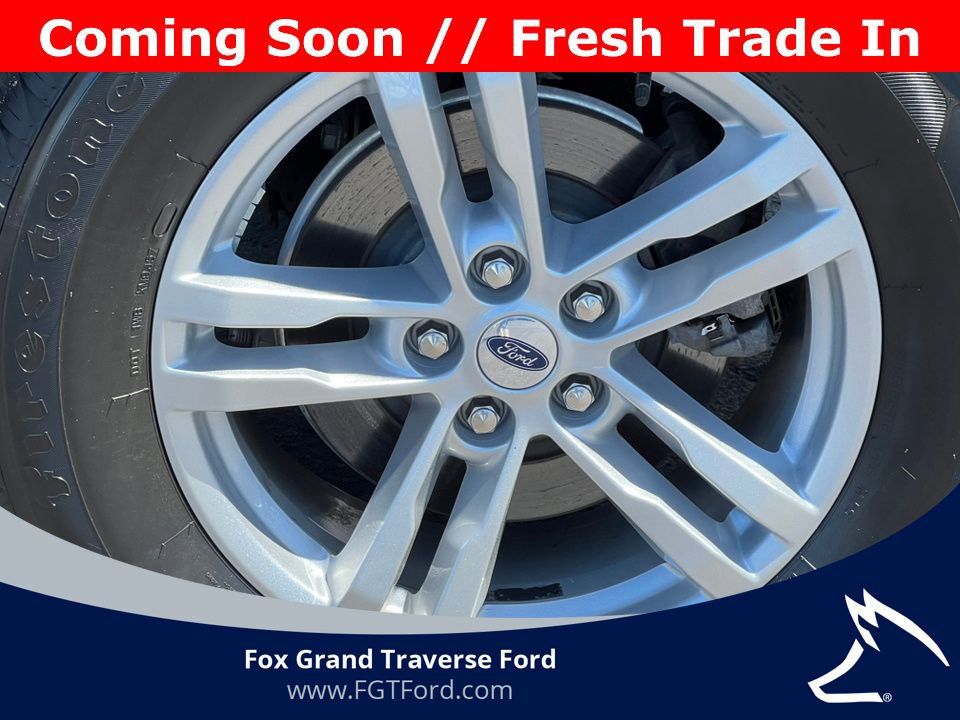Certified 2024 Ford Explorer XLT w/ Equipment Group 202A AWD/4WD image 9