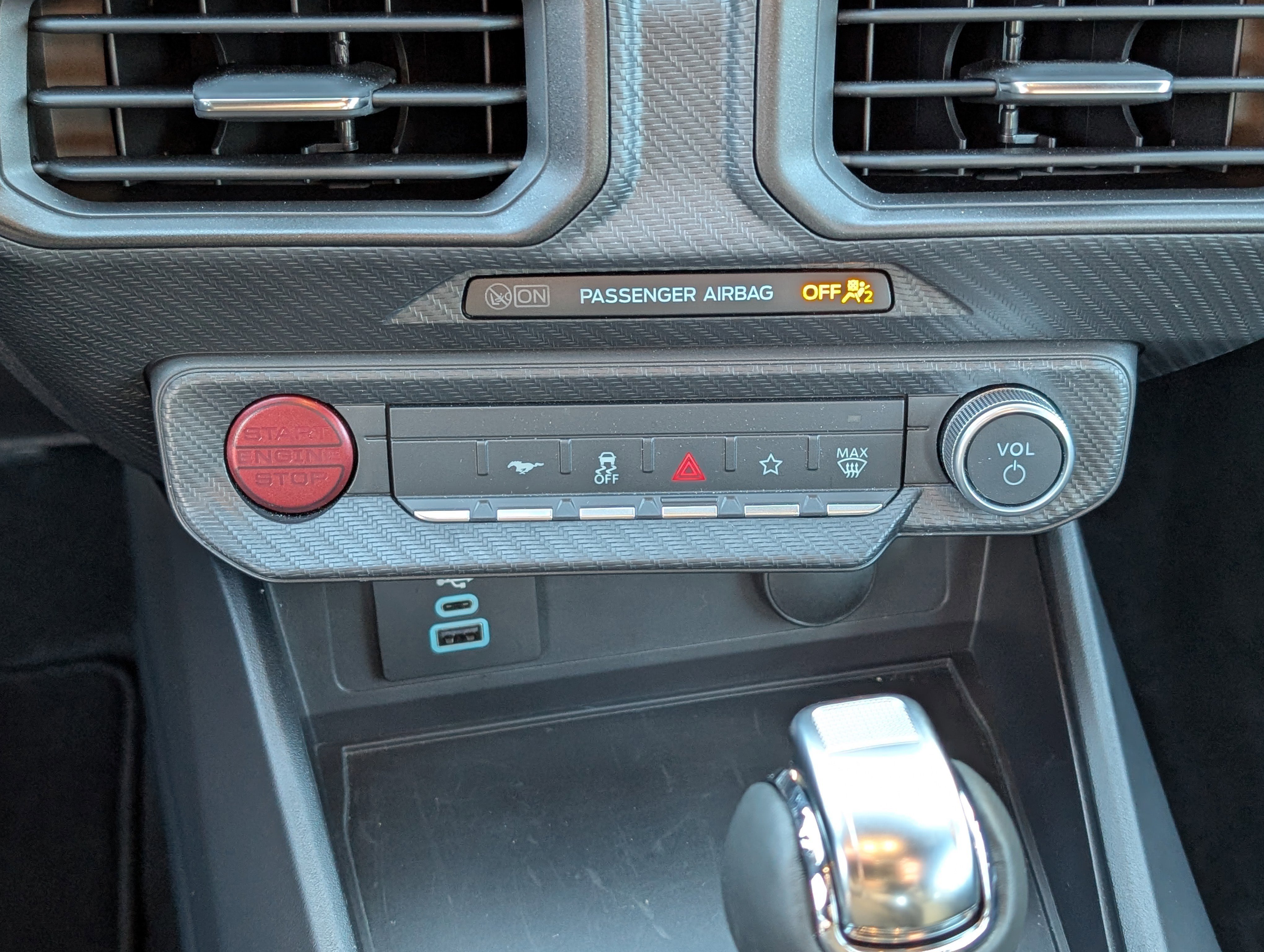 Certified 2024 Ford Mustang GT image 27