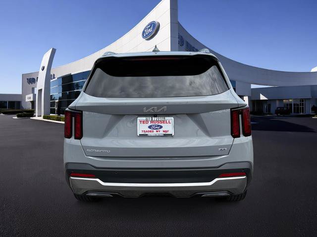 Used 2025 Kia Sorento S w/ Panoramic Sunroof Package AWD/4WD image 6