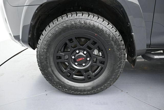 Used 2024 Toyota 4Runner TRD Off-Road Premium w/ Moonroof Package AWD/4WD image 10