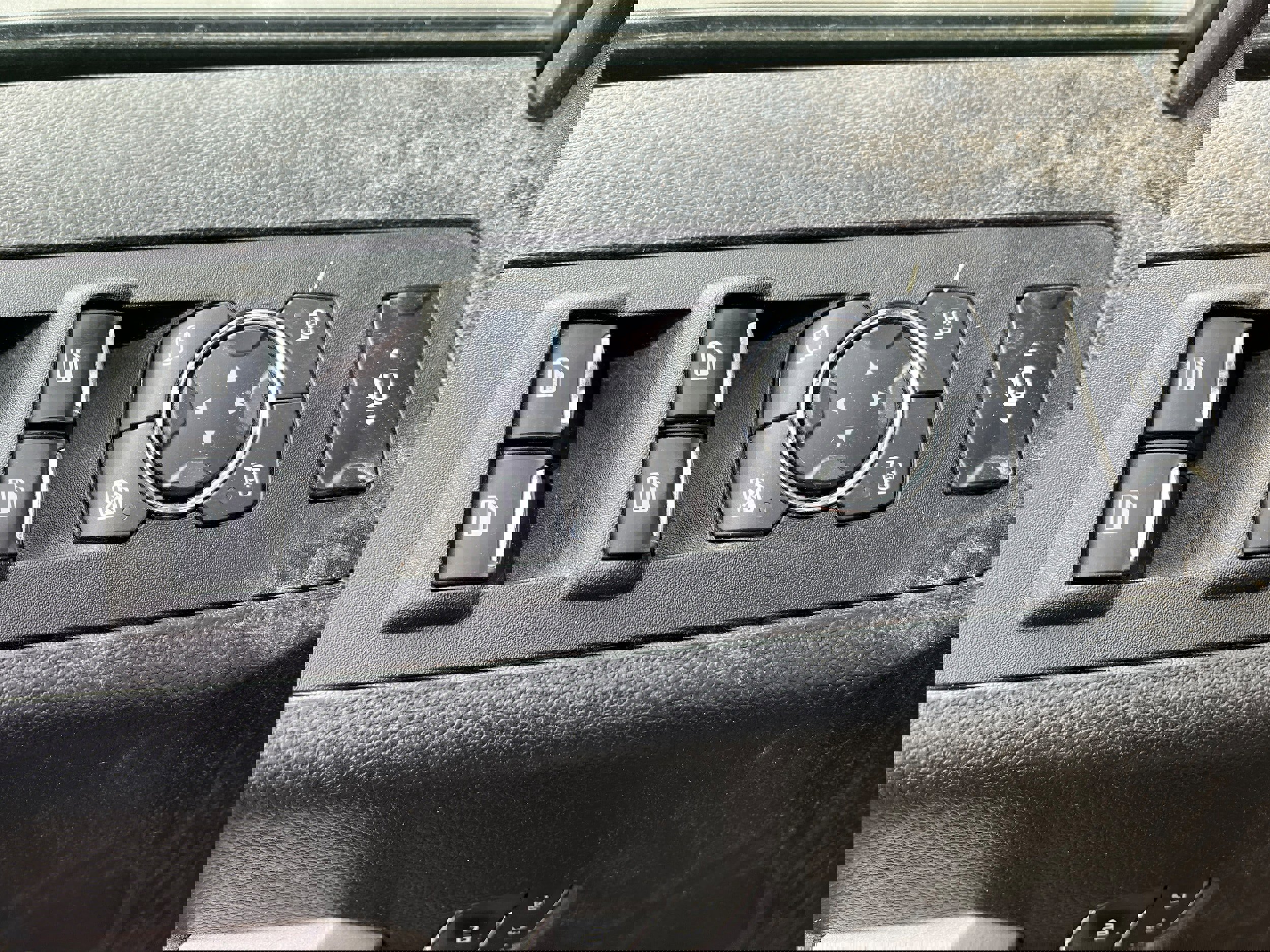 Certified 2020 Ford F350 Lariat image 22