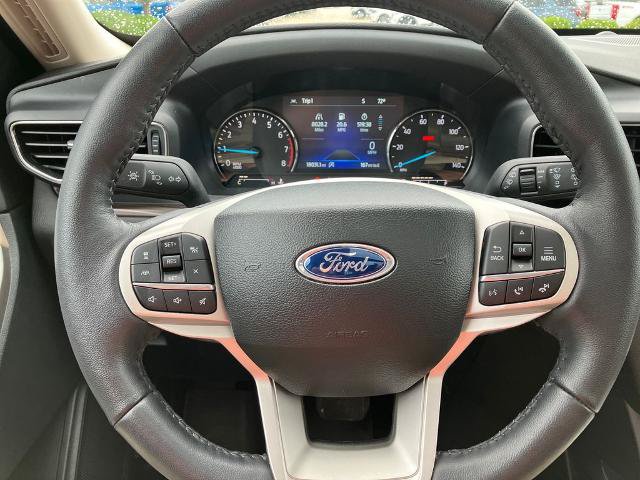 Certified 2024 Ford Explorer Limited w/ Limited Technology Package AWD/4WD image 31
