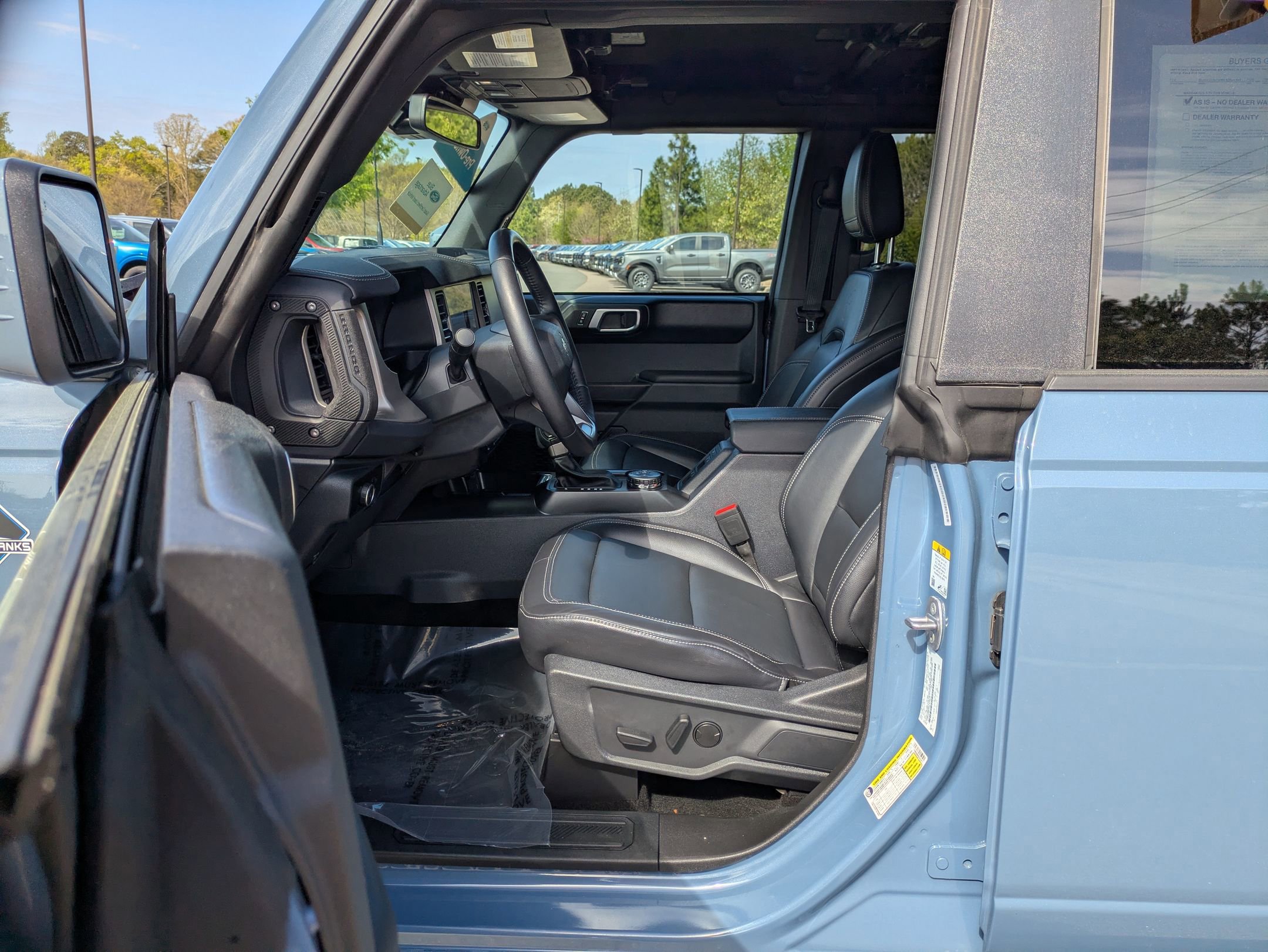 Certified 2025 Ford Bronco Outer Banks image 13