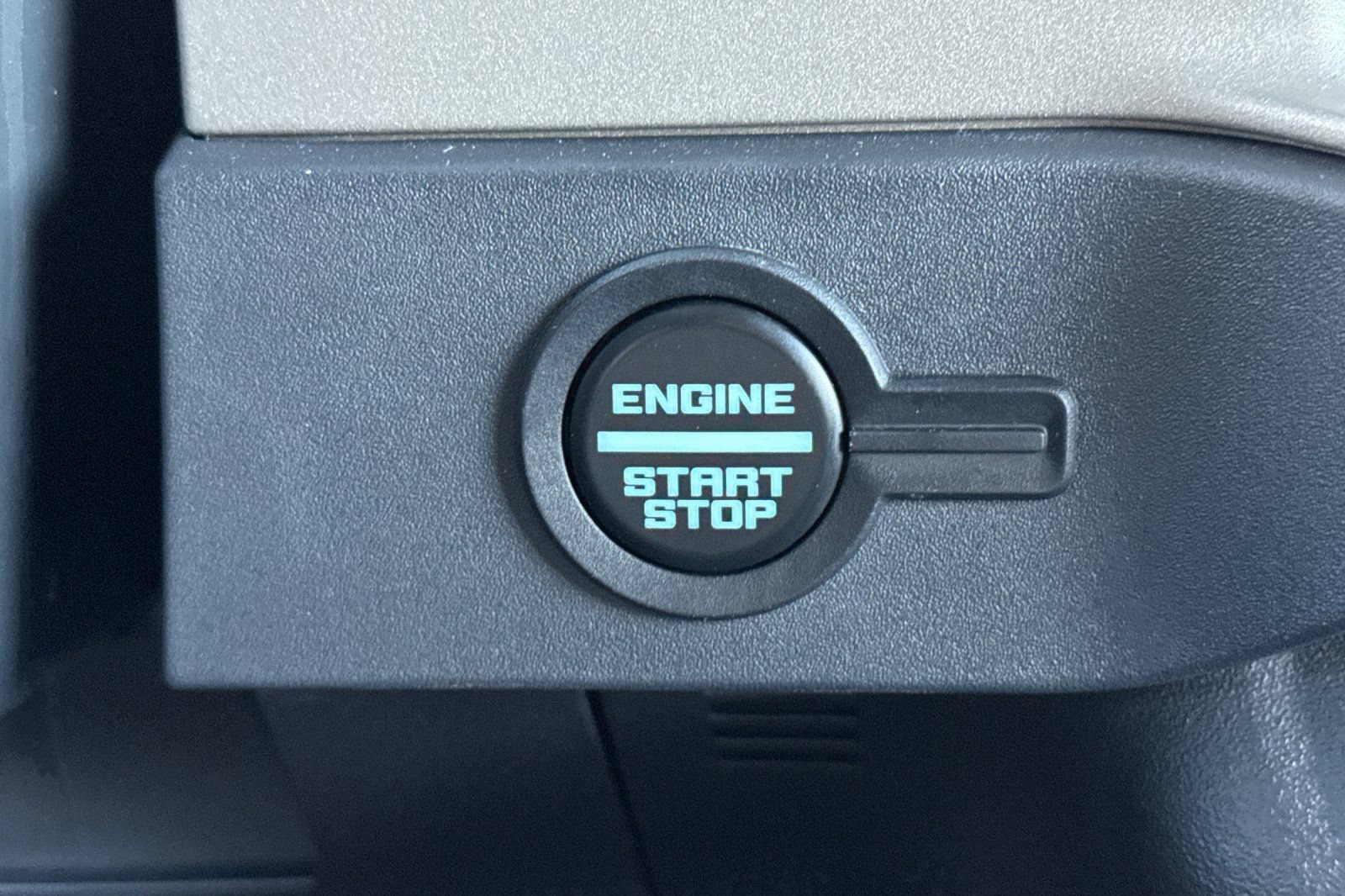 Certified 2025 Ford Bronco Outer Banks AWD/4WD image 25
