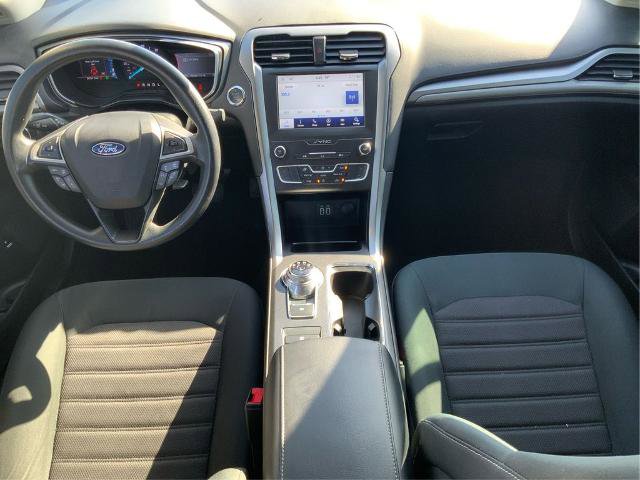 Certified 2020 Ford Fusion SE FWD image 16