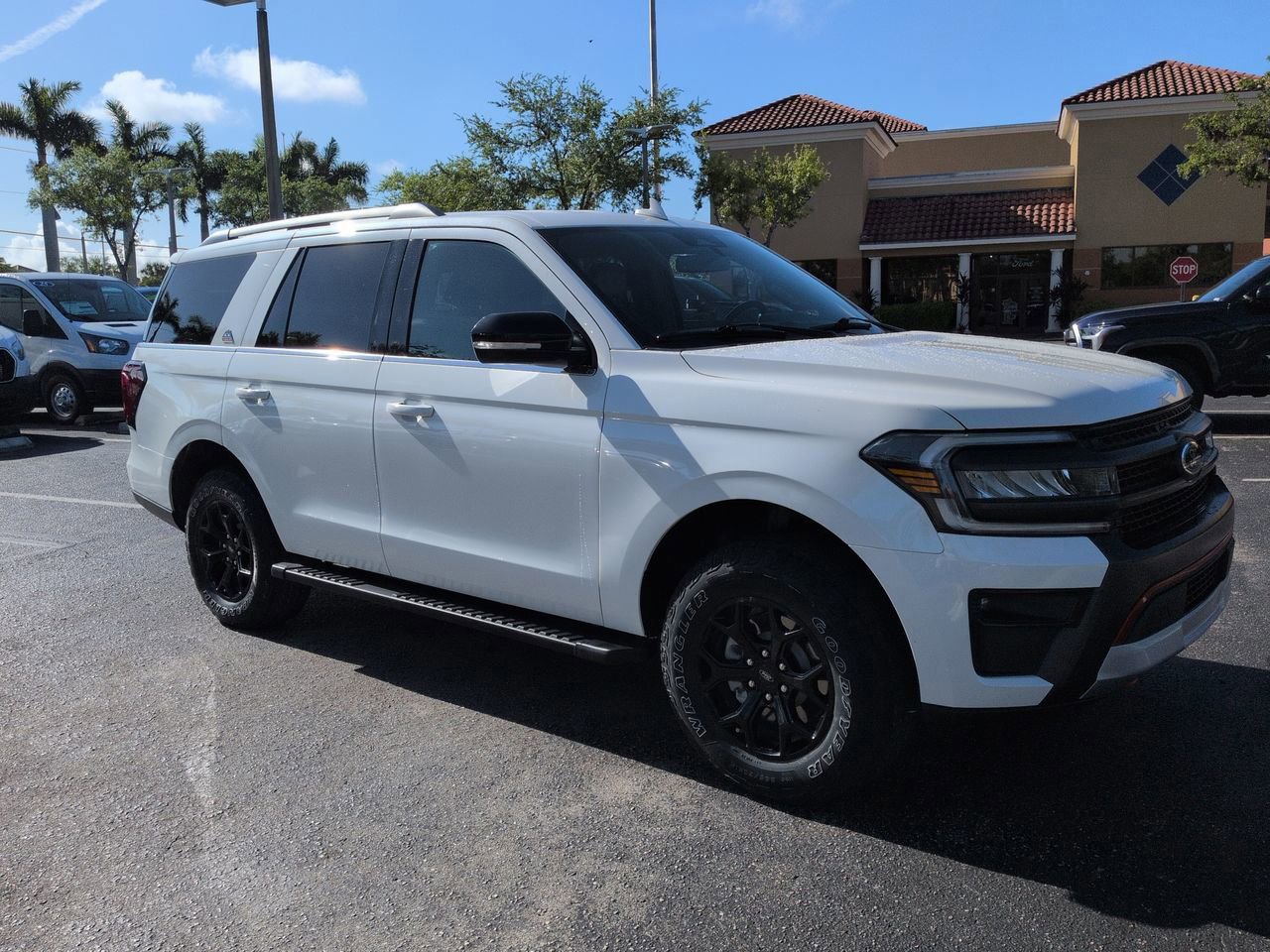 Certified 2023 Ford Expedition Timberline image 8