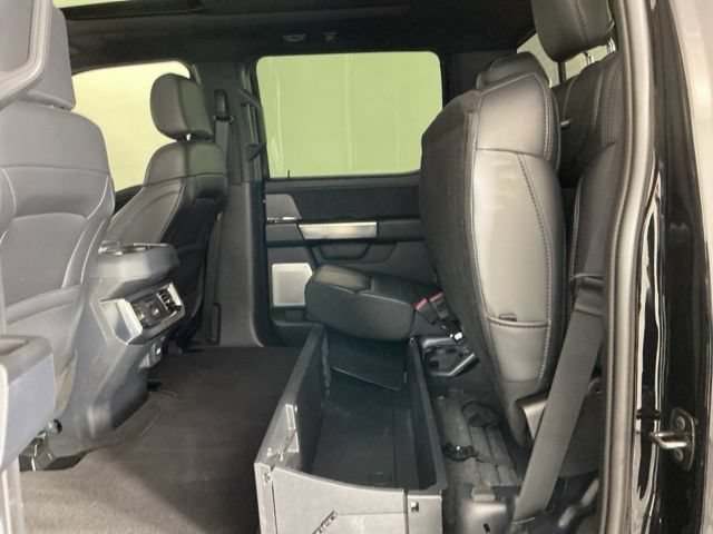 Certified 2025 Ford F450 Platinum w/ FX4 Off-Road Package AWD/4WD image 33