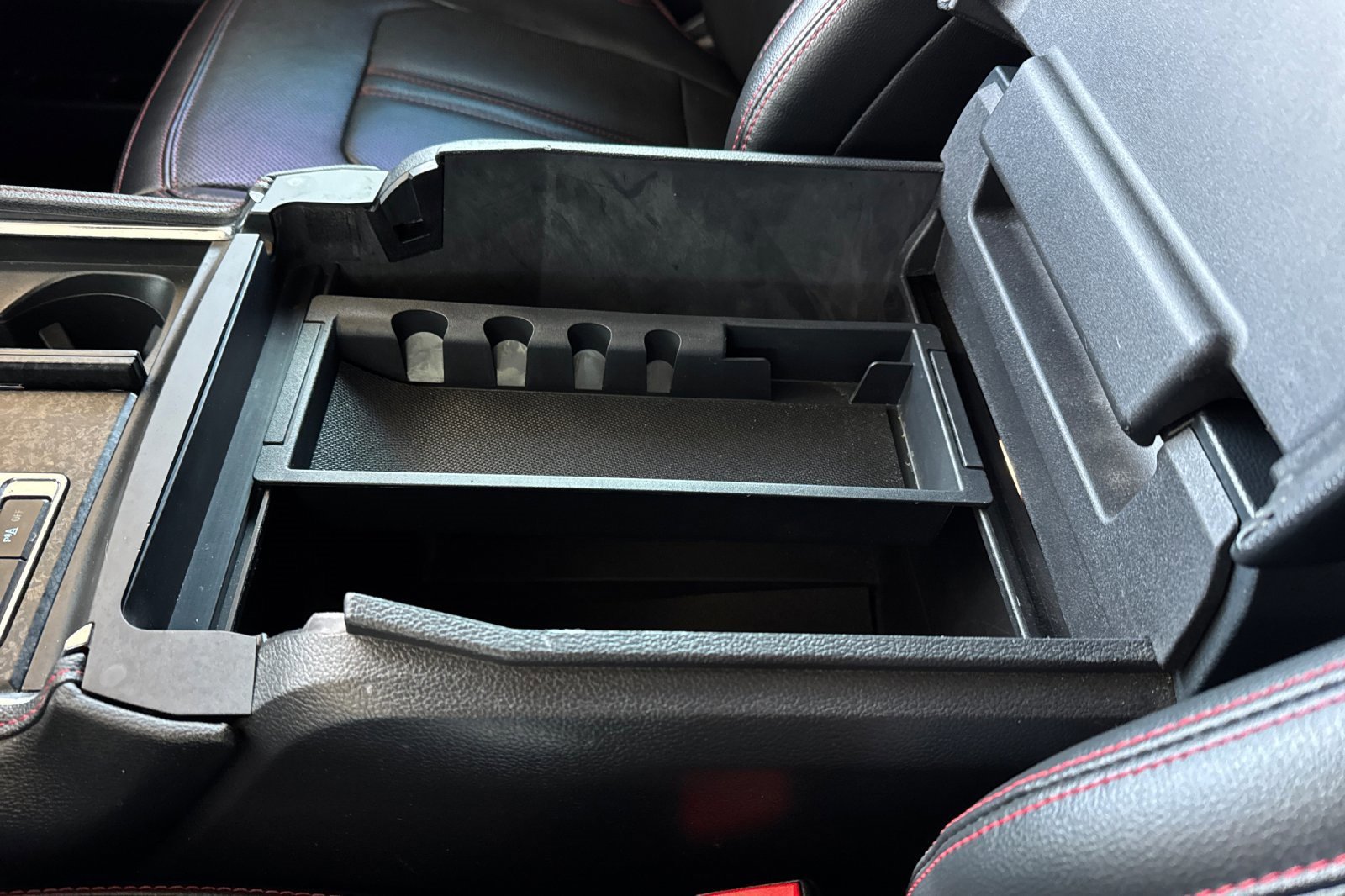 Certified 2022 Ford Expedition Limited image 34