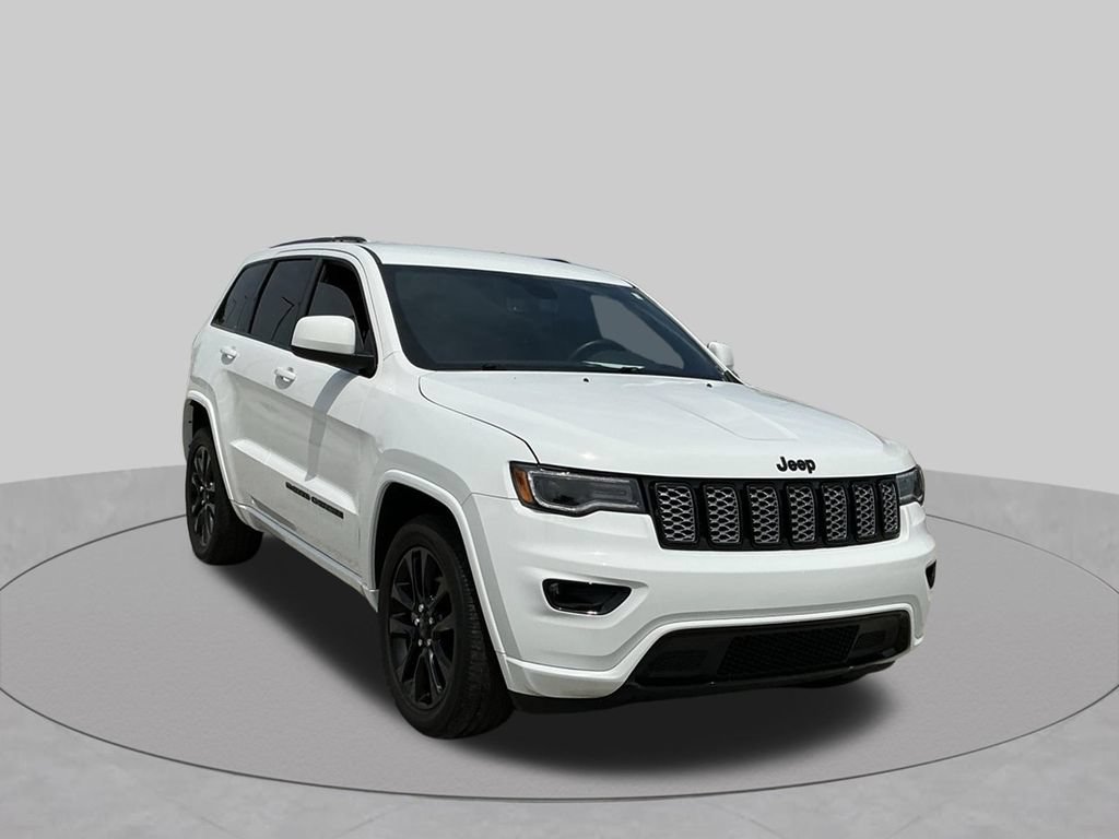 Used 2022 Jeep Grand Cherokee Laredo X RWD image 15