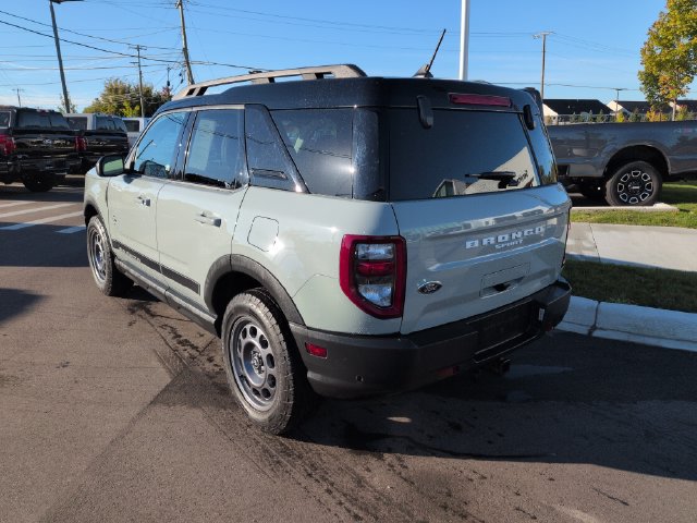 Certified 2024 Ford Bronco Sport Outer Banks AWD/4WD image 3