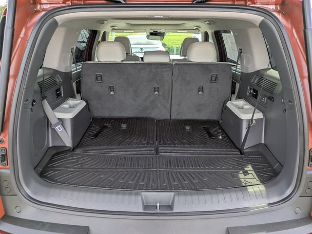 Used 2024 Hyundai Santa Fe Limited FWD image 13