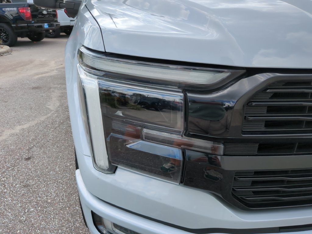 Certified 2025 Ford F150 Platinum AWD/4WD image 11