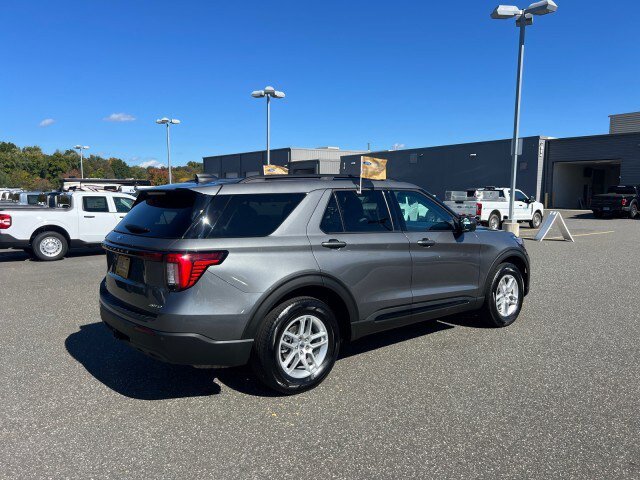 Certified 2026 Ford Explorer Active AWD/4WD image 5