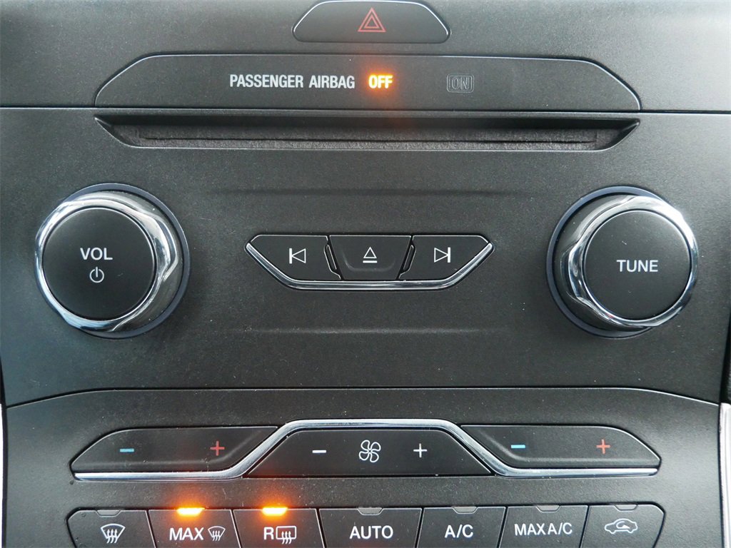 Certified 2017 Ford Edge SEL w/ Equipment Group 201A image 23