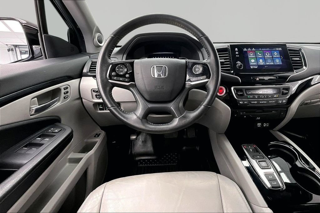 Used 2022 Honda Pilot Touring image 5