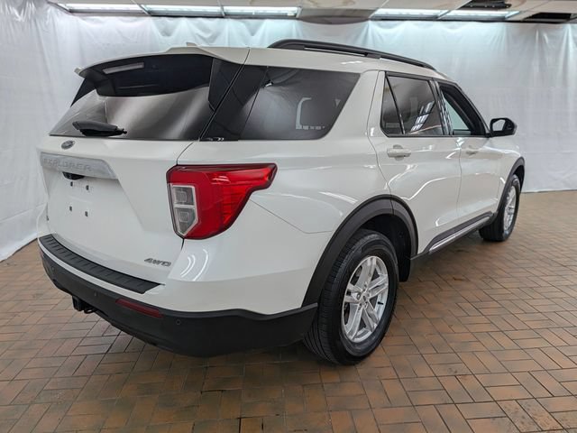 Certified 2023 Ford Explorer XLT w/ Class IV Trailer Tow Package AWD/4WD image 5