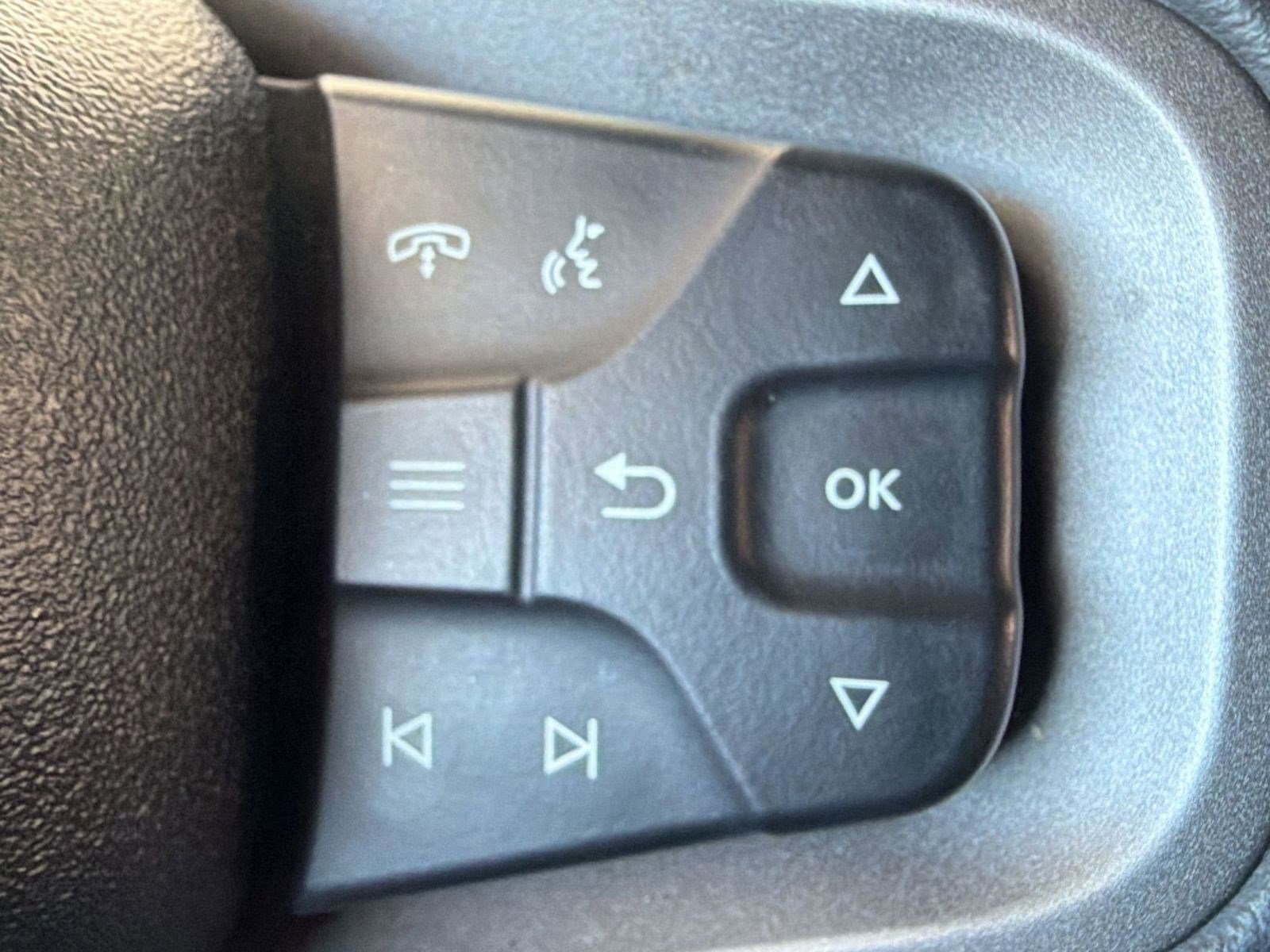 Certified 2025 Ford Bronco Big Bend image 22