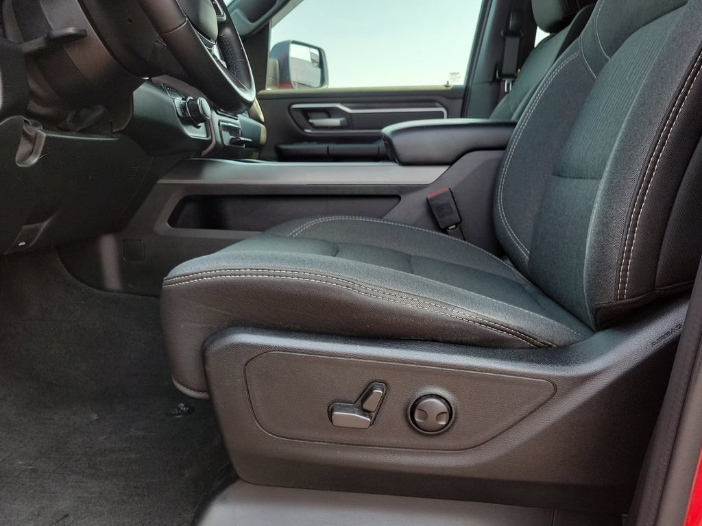 Used 2022 RAM 1500 Big Horn AWD/4WD image 19