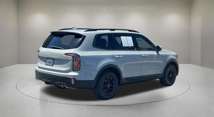 Used 2024 Kia Telluride SX Prestige X-Pro AWD/4WD image 4