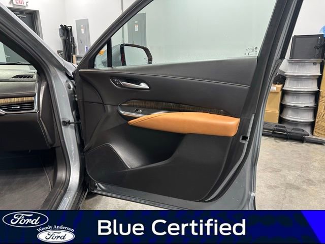 Used 2023 Cadillac XT4 Premium Luxury w/ Technology Package image 32