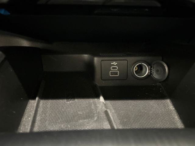 Certified 2024 Ford Escape Platinum AWD/4WD image 29