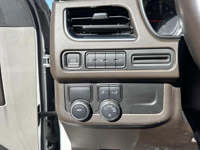 Used 2021 Chevrolet Suburban LT w/ Rear Media and Nav Package image 21