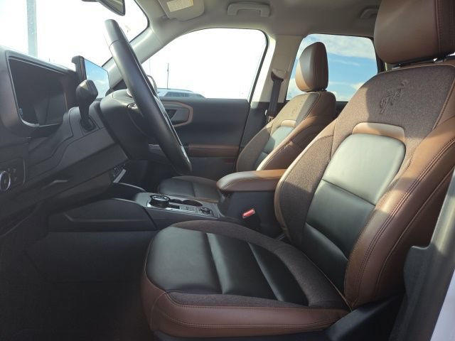 Certified 2025 Ford Bronco Sport Outer Banks w/ Outer Banks Tech Package+ AWD/4WD image 26