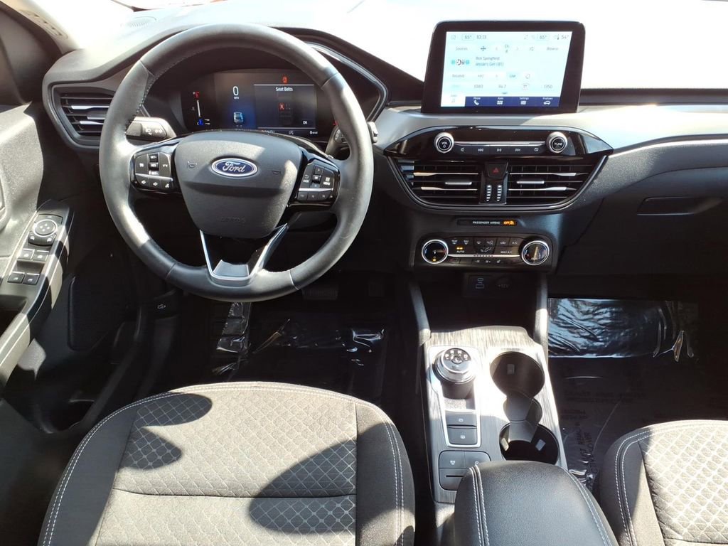 Certified 2023 Ford Escape Active AWD/4WD image 15
