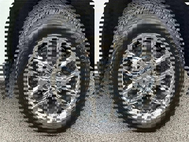 Used 2023 Chevrolet Silverado 1500 LTZ image 9