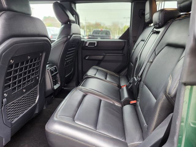 Certified 2025 Ford Bronco Badlands w/ Sasquatch Package AWD/4WD image 16