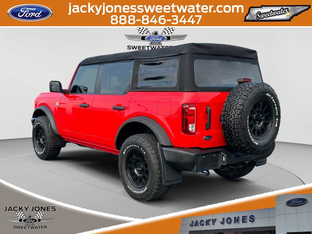 Certified 2023 Ford Bronco 4-Door AWD/4WD image 3