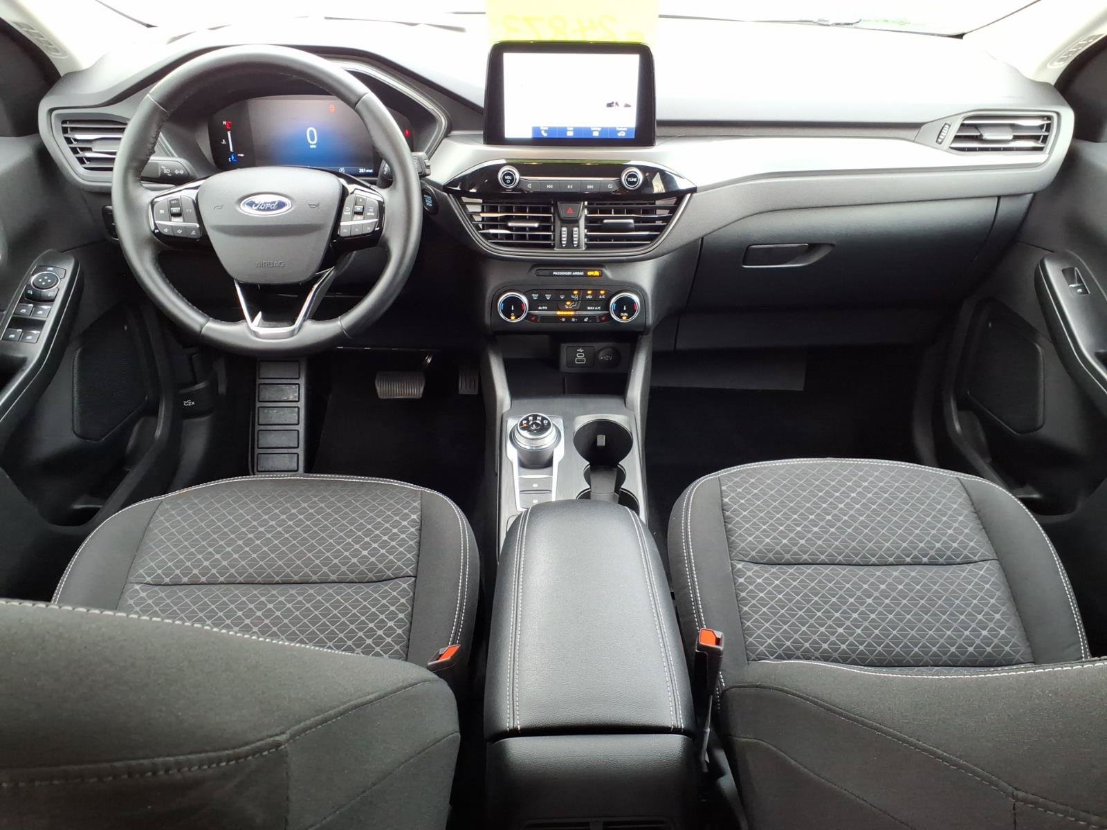 Certified 2025 Ford Escape Active w/ Cold Weather Package AWD/4WD image 11