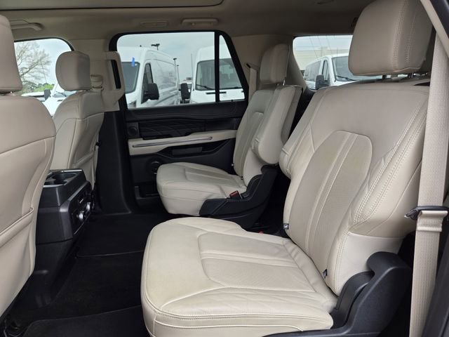 Certified 2022 Ford Expedition Max Platinum RWD image 20