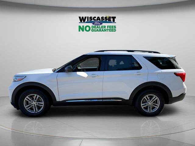 Certified 2022 Ford Explorer XLT w/ Equipment Group 202A AWD/4WD image 2