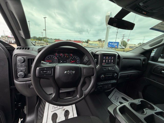 Used 2021 Chevrolet Silverado 1500 Custom Trail Boss w/ LPO, Dark Essentials Package AWD/4WD image 15