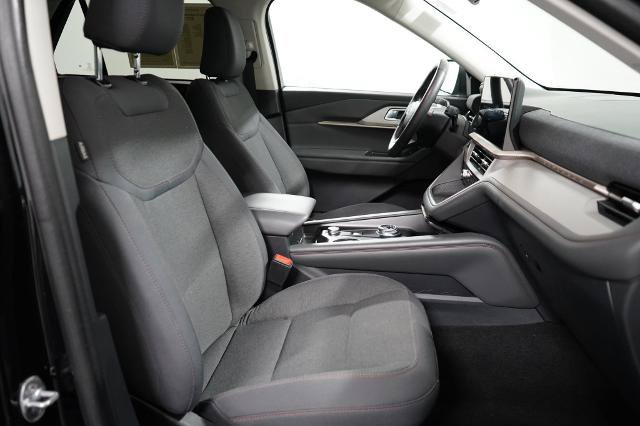 Certified 2025 Ford Explorer Active RWD image 25