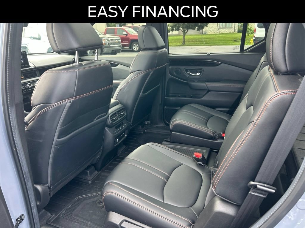 Used 2024 Honda Pilot TrailSport image 23