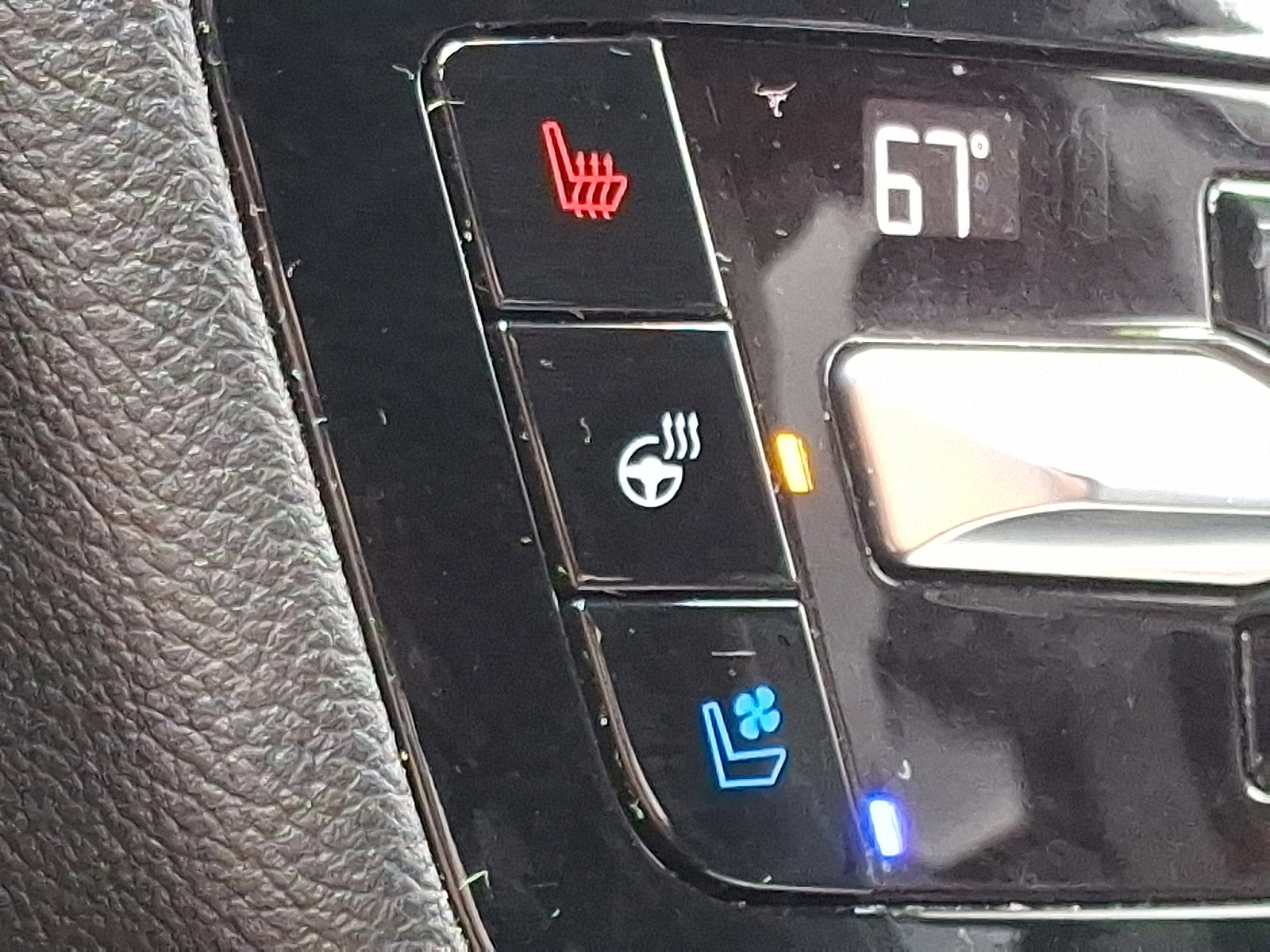 Certified 2021 Ford Explorer ST w/ Equipment Group 401A image 25