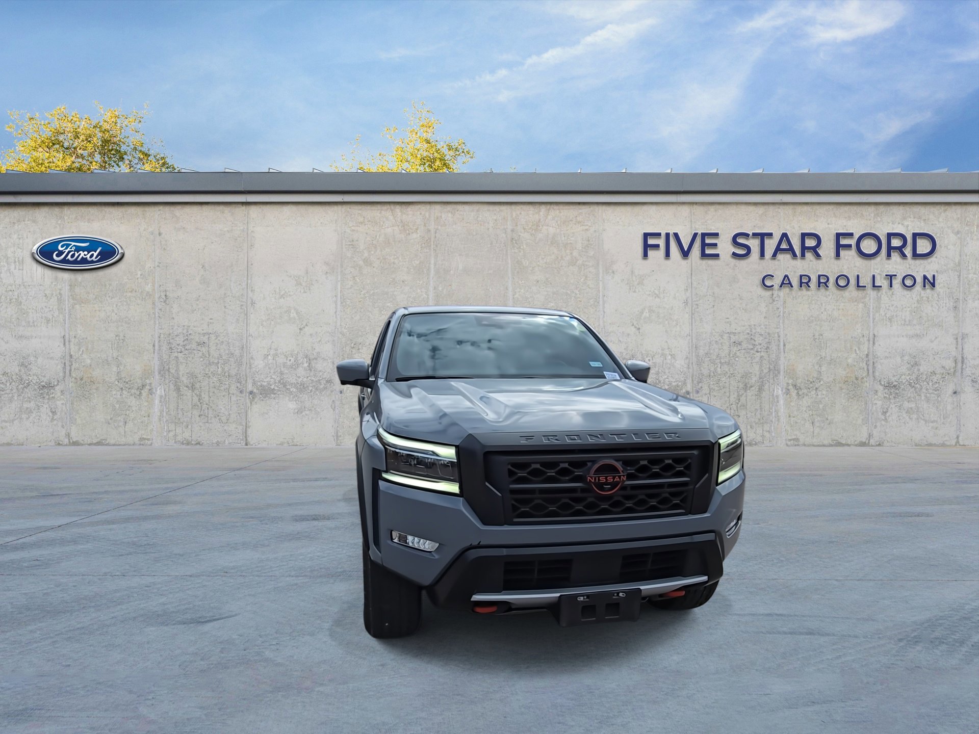 Used 2022 Nissan Frontier PRO-4X image 9