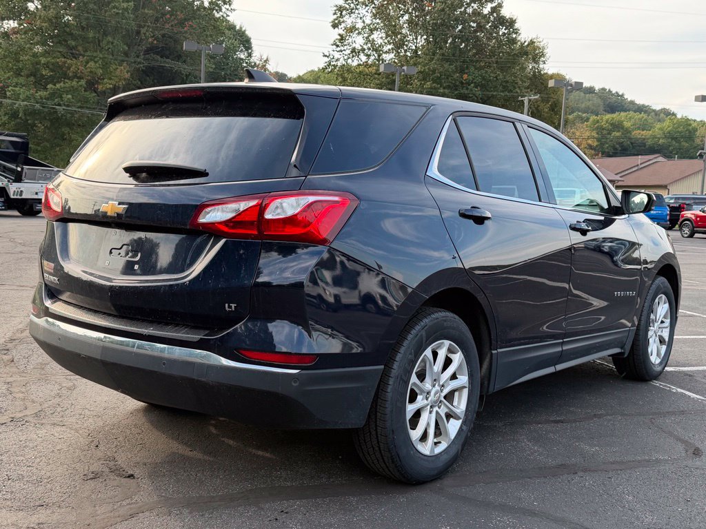 Used 2020 Chevrolet Equinox LT w/ Driver Convenience Package FWD image 5