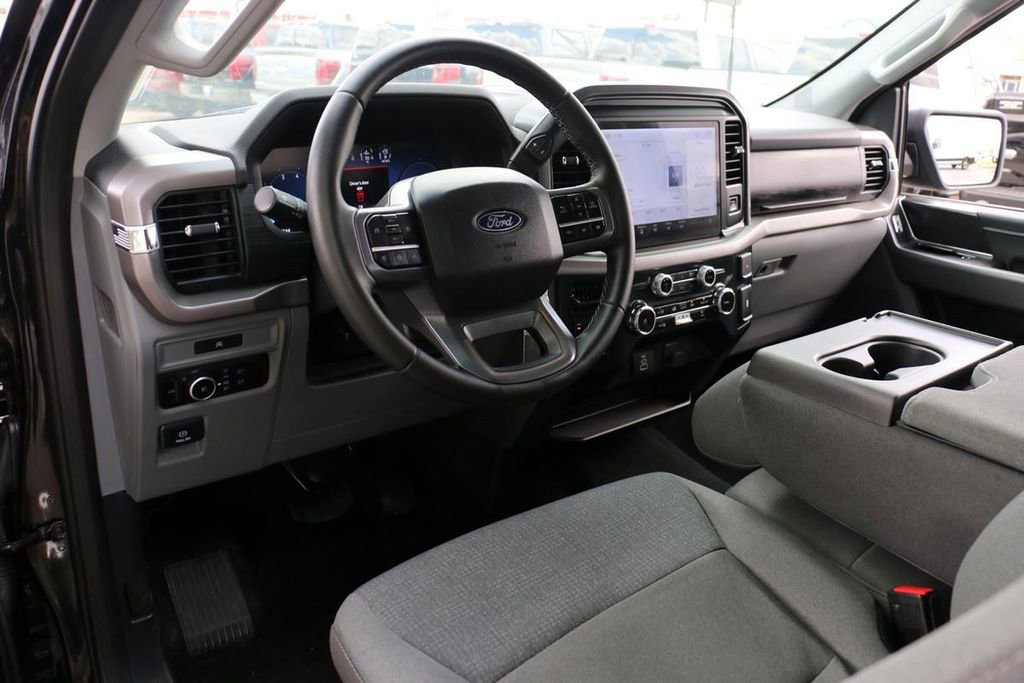 Certified 2025 Ford F150 XLT w/ Equipment Group 301A Standard image 16