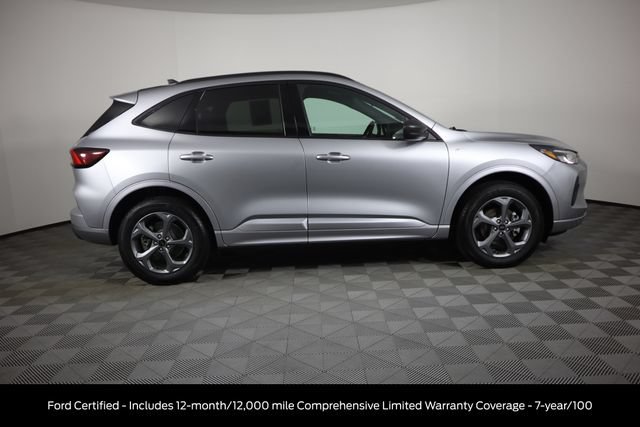 Certified 2024 Ford Escape ST-Line w/ Tech Pack #1 AWD/4WD image 2